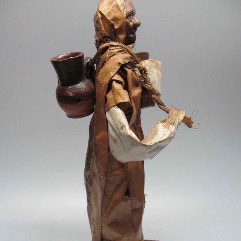 Vtg Paper Mache Folk Art Figurine - Picture 7 of 9
